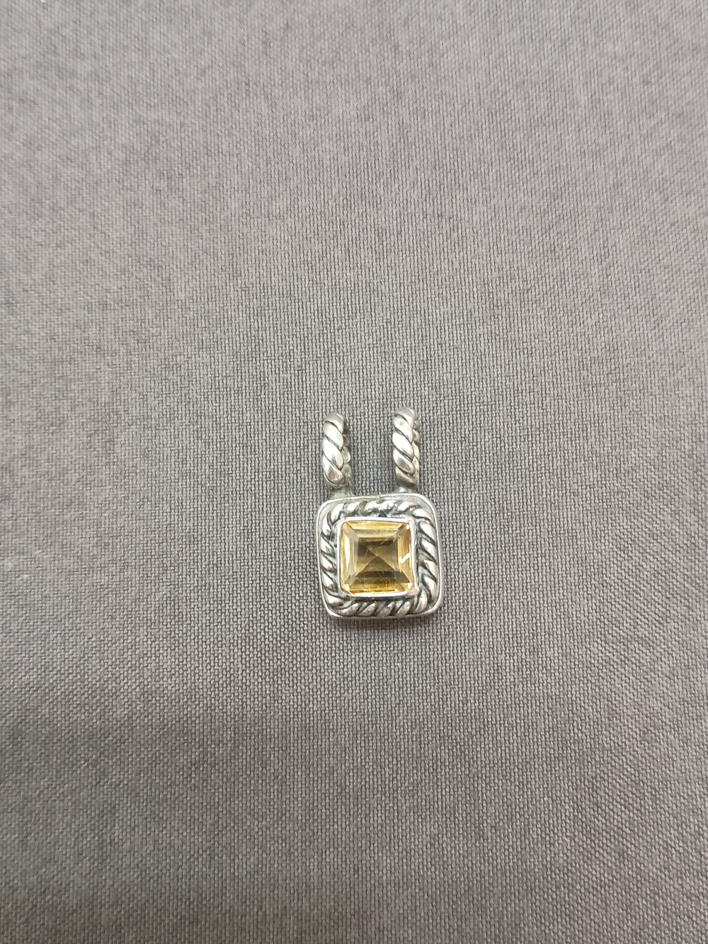 FAS 925 Sterling Silver Square Yellow Solitaire Faceted Pendant  Large Bail 3.1g